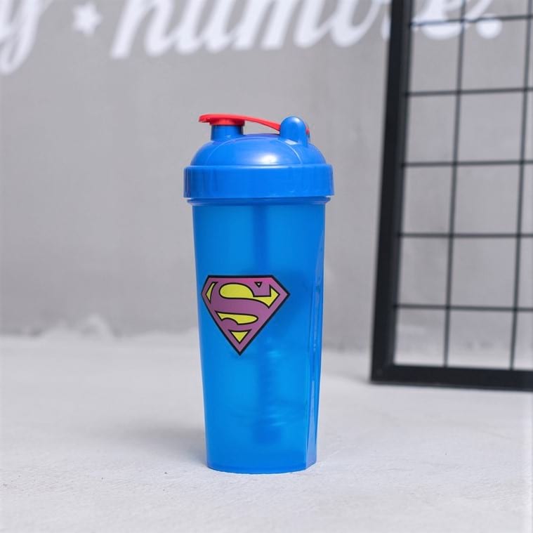 Спортивный шейкер "Superman" 600 мл - синий