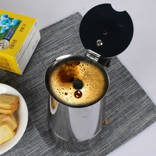 Гейзерная кофеварка на 6 чашек “Venezia” 300 мл8