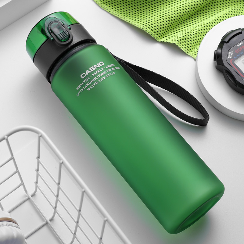 Спортивная бутылка для воды с поилкой/защитой на шнурке "Casno" 560 мл - зеленая!!2213216430760-0-cib